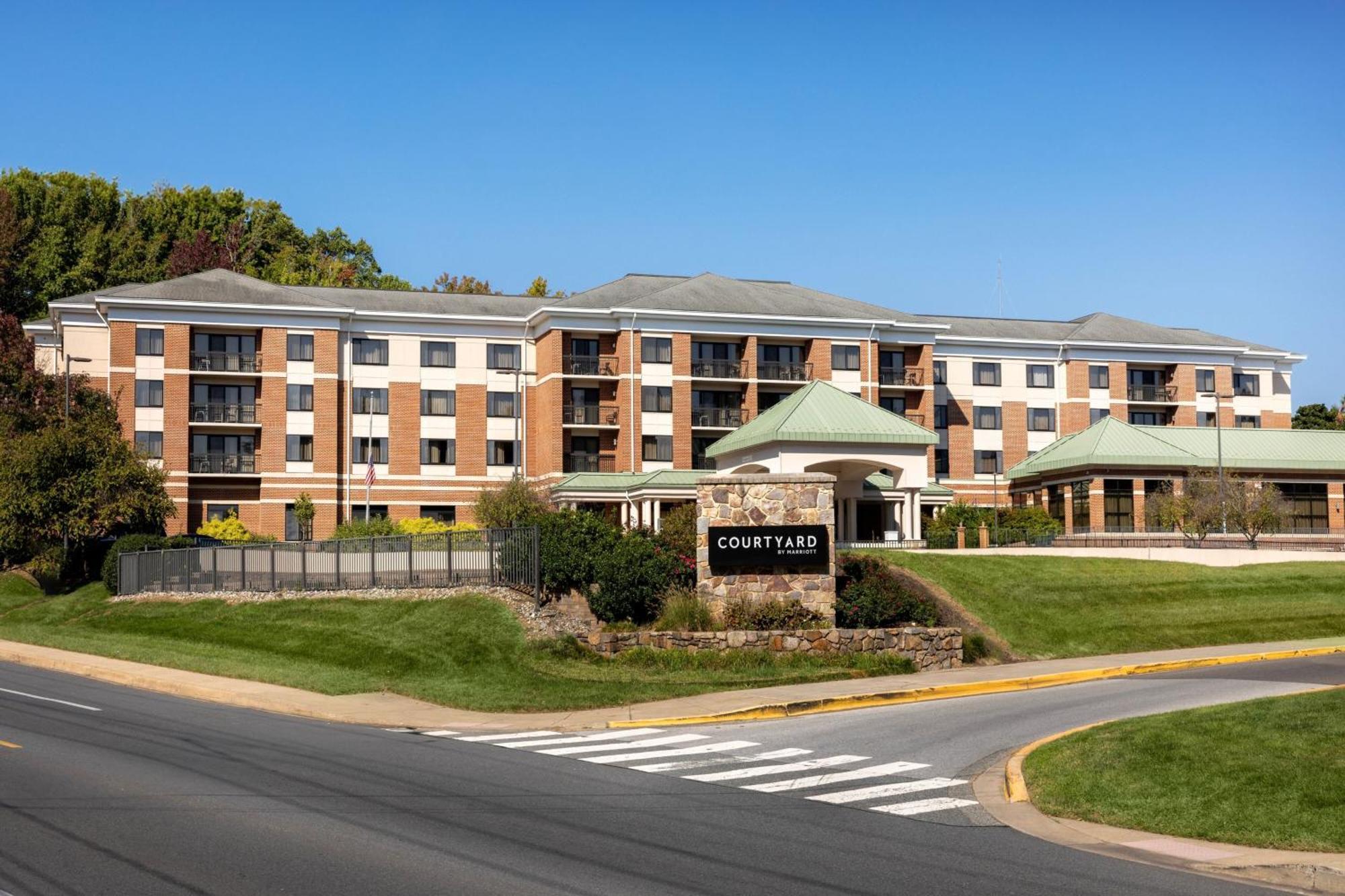 Courtyard By Marriott Newark-University Of Delaware Εξωτερικό φωτογραφία