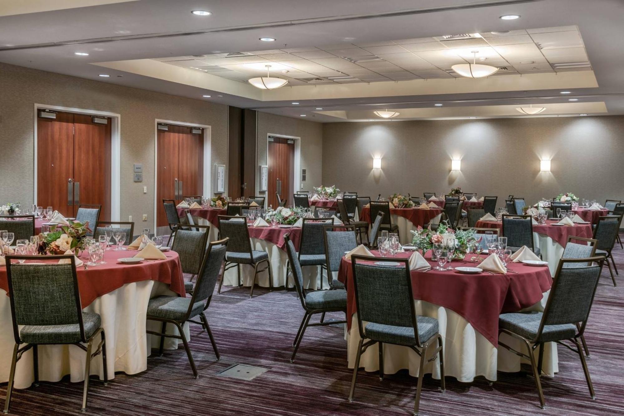 Courtyard By Marriott Newark-University Of Delaware Εξωτερικό φωτογραφία