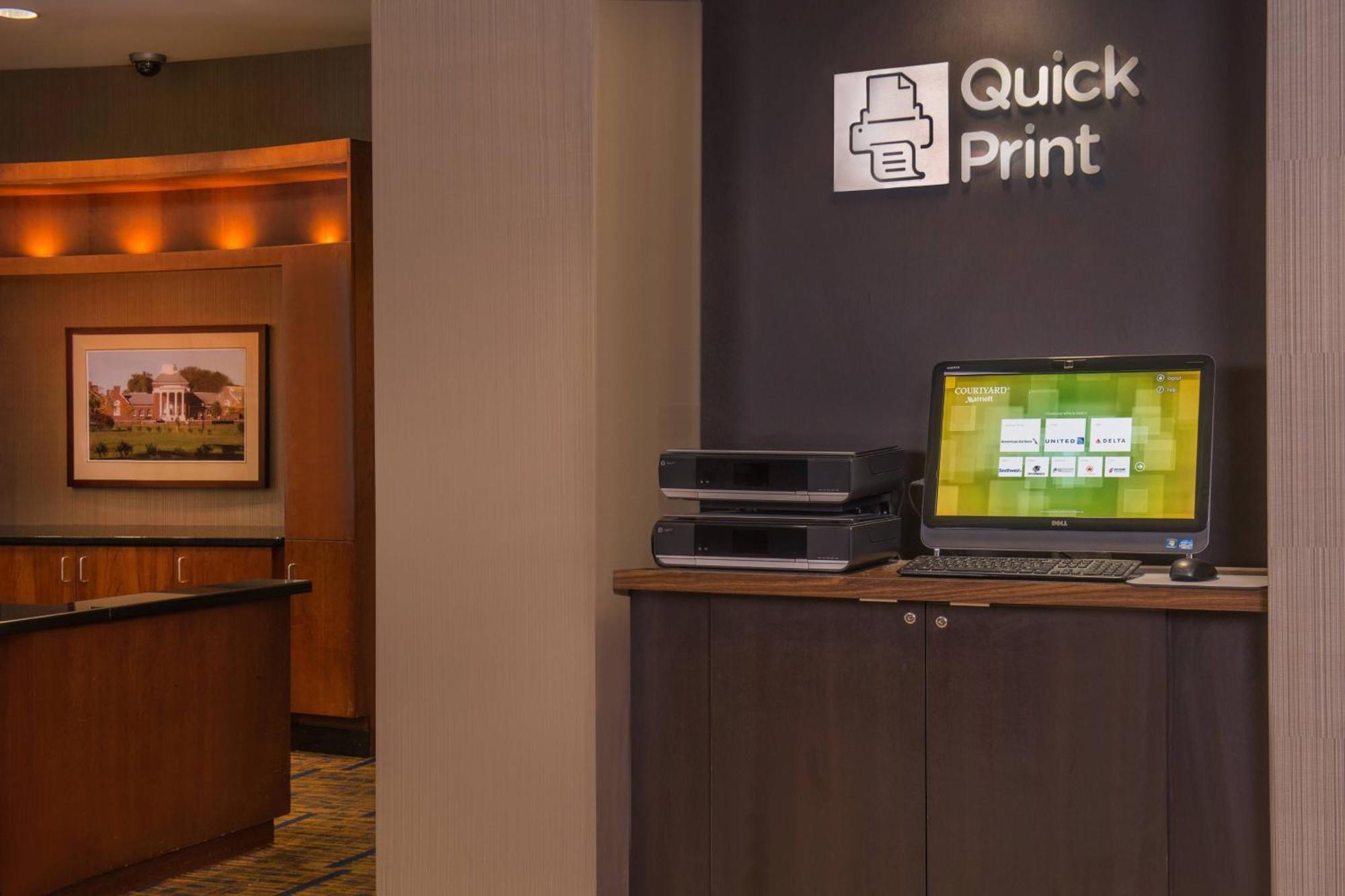 Courtyard By Marriott Newark-University Of Delaware Εξωτερικό φωτογραφία